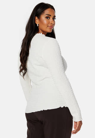 Synthia structure top