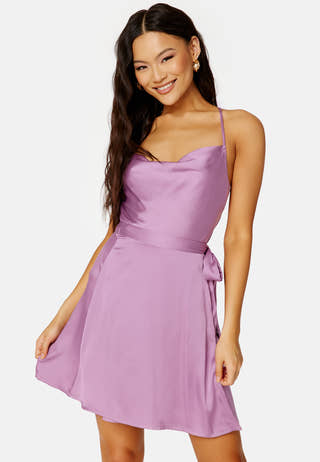 Tara drapy satin top