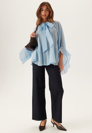 Wide Sleeve Bow Blouse