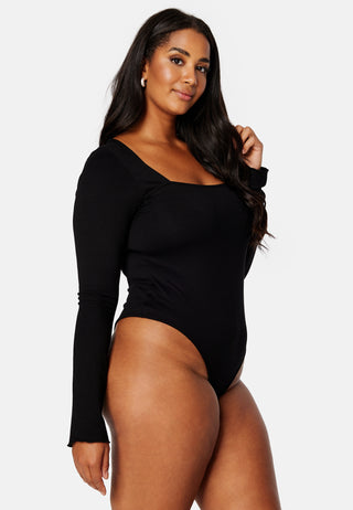 Yohanna squareneck body