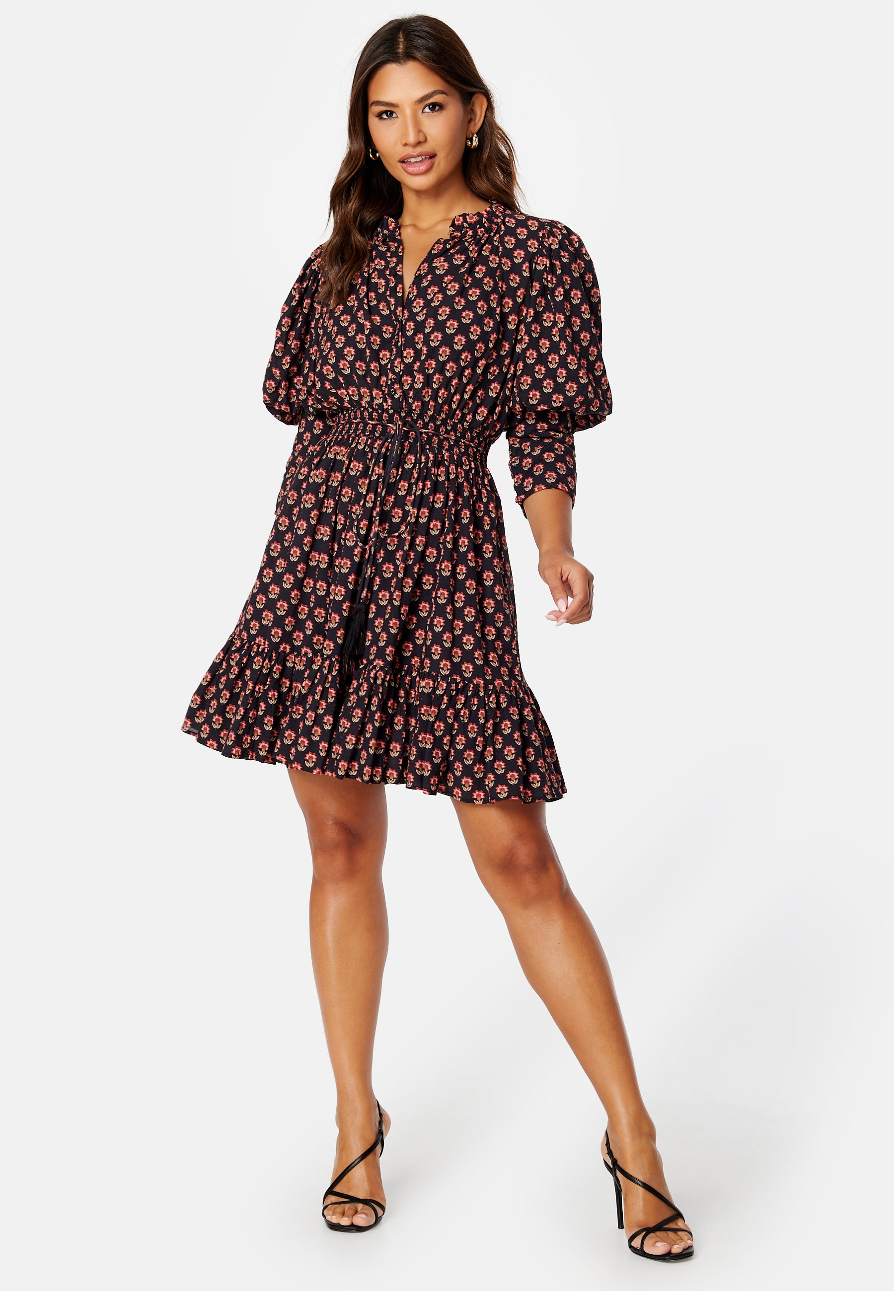 Bytimo – Bohemian Mini Dress – campaign-outlet – Black / Floral / Multi