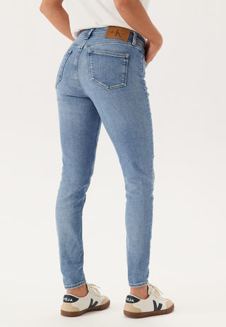 High Rise Super Skinny Ankle