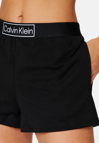 Short Set