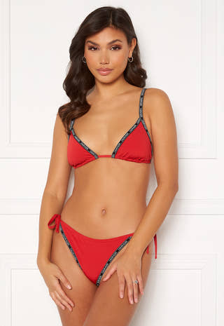 String Side Tie