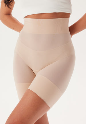 Essensual Mid Waisted Shorts