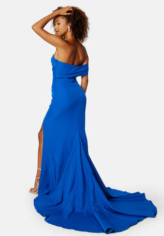 Ladonna One Shoulder Gown