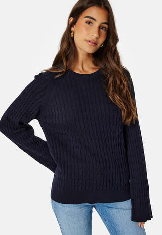 Cable Knit C-Neck