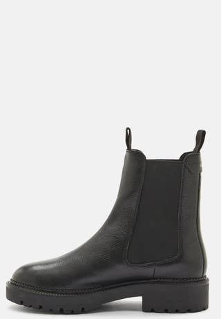 Kelliin Chelsea Leather Boot
