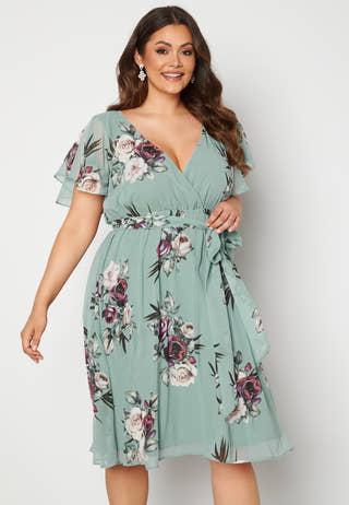 Floral Flutter Sleeve Midi Curve Dress