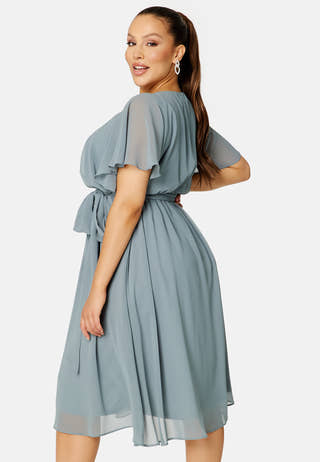 Flutter Sleeve Chiffon Midi Dress