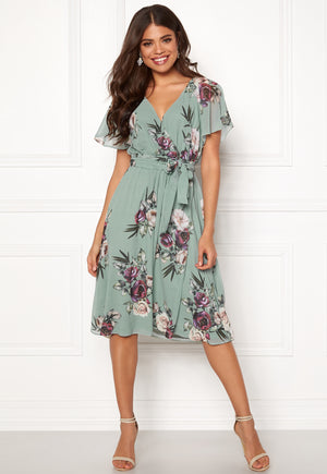 Flutter Floral Midi Dress