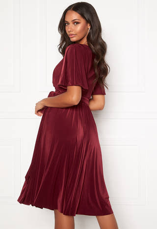 Flutter Sleeve Midi Dress