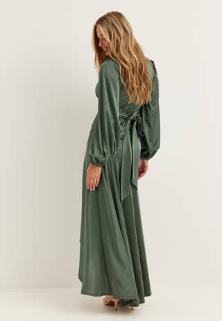 Satin Balloon Sleeve High Low