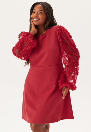 3D Floral Sleeve Short Dress