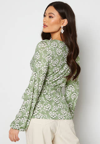 Amanda puff sleeve wrap top