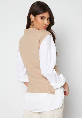 Ariana knitted vest