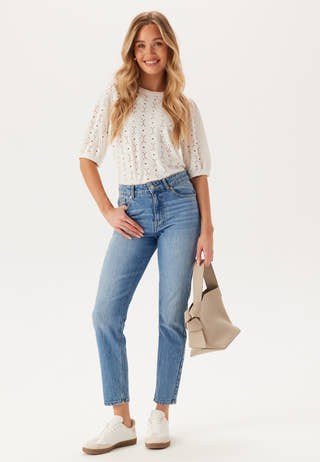 Broderie Anglaise Top