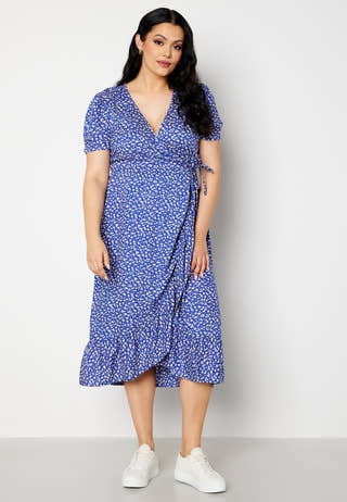 Evie puff sleeve wrap dress