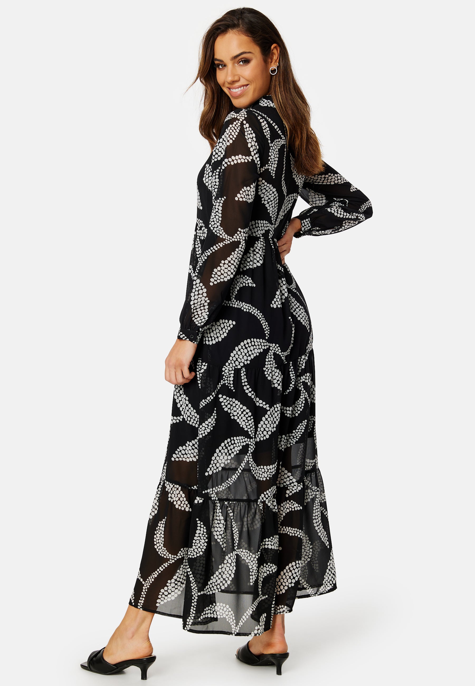 Happy holly Issa long dress + SIZES Black / Multi / Patterned Happy holly Issa long dress + SIZES Black / Multi / Patterned
