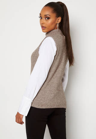 Josey vest