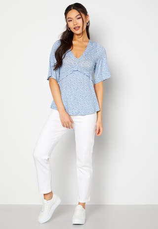 Kora flounce top