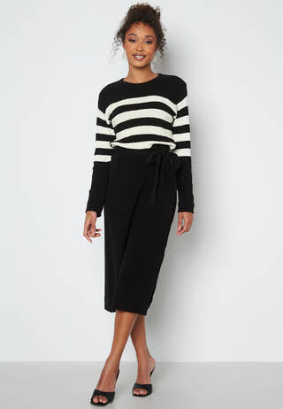 Striped O-neck  Knitted Dress