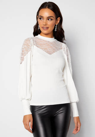Nathalie lace puff top