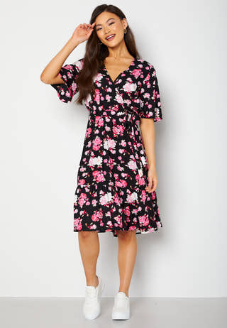 Reina wrap dress