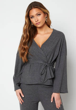 Scarlet kimono jacket