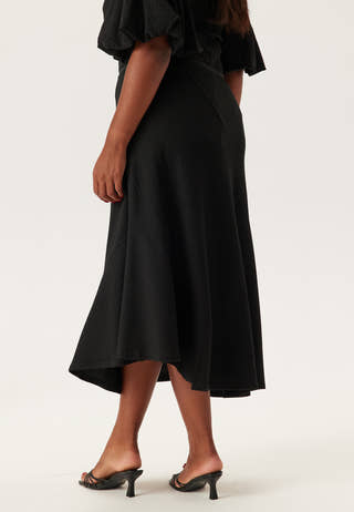 Structured Asymmetric Skirt