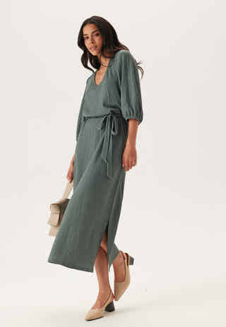 happy-holly-structured-puff-sleeve-midi-dress-dark-green_2