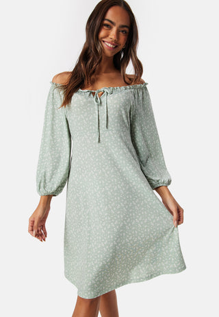 Soft Puff Sleeve Dress