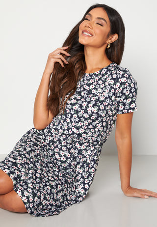 Tova short sleeve drawstring dress