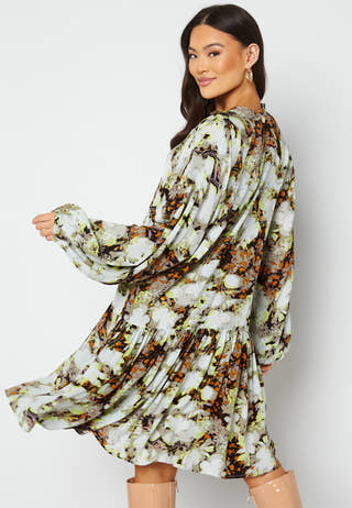Dizana Dress