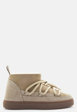Classic Low Sneaker
