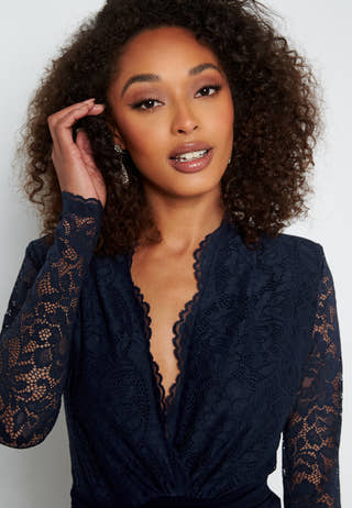 Lace Bodice Long Sleeve Rouch Dress