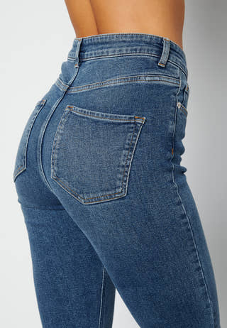 Slit jeans