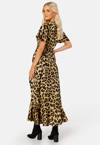 Green Papaya Wrap Dress