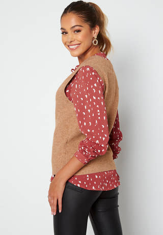 Malena S/L knit waistcoat