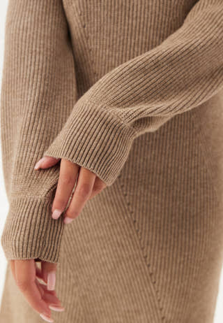 Objditte Re L/S Knit Midi Dress