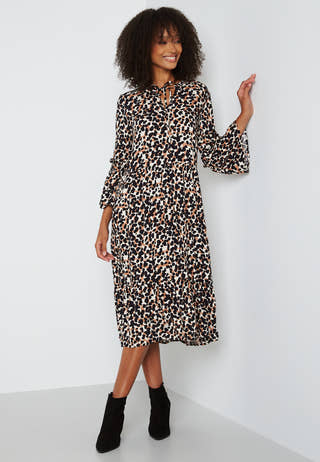 Pamala 3/4 Midi Dress