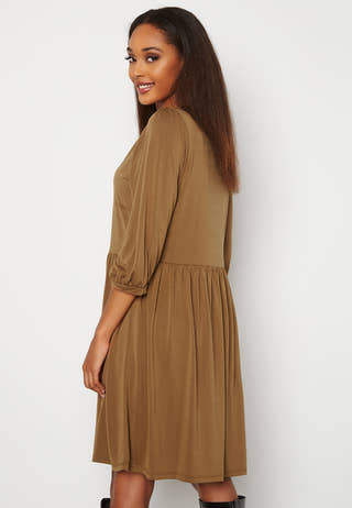 Jannie 3/4 Dress