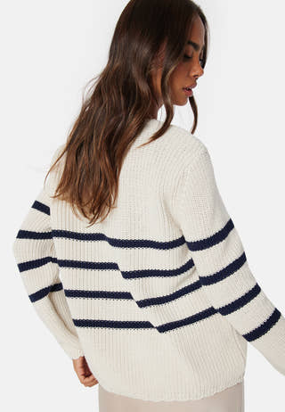Bella Life LS O-Neck Knit