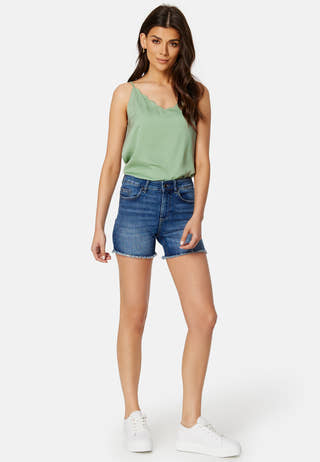 Debbie Singlet