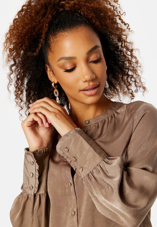 Friday L/S Button Down Top