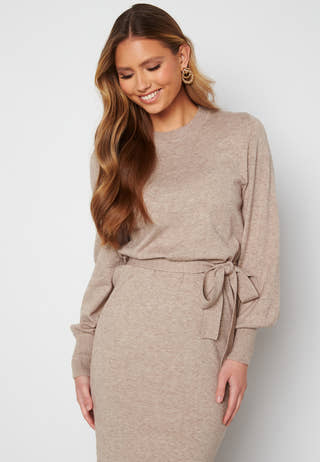 Lely O-neck Belt Dress