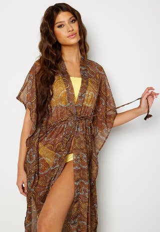 Madam Life Beach Cardigan