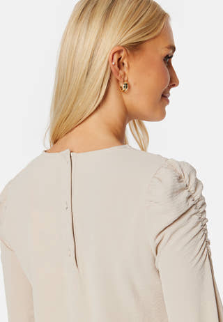 Mette LS Puffsleeve Top