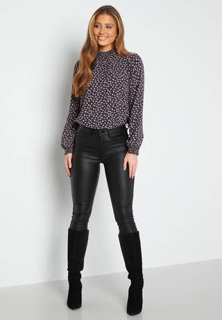 Nova Lux L/S Smock Top