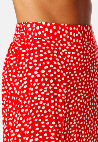 Nya HW Slit Midi Skirt